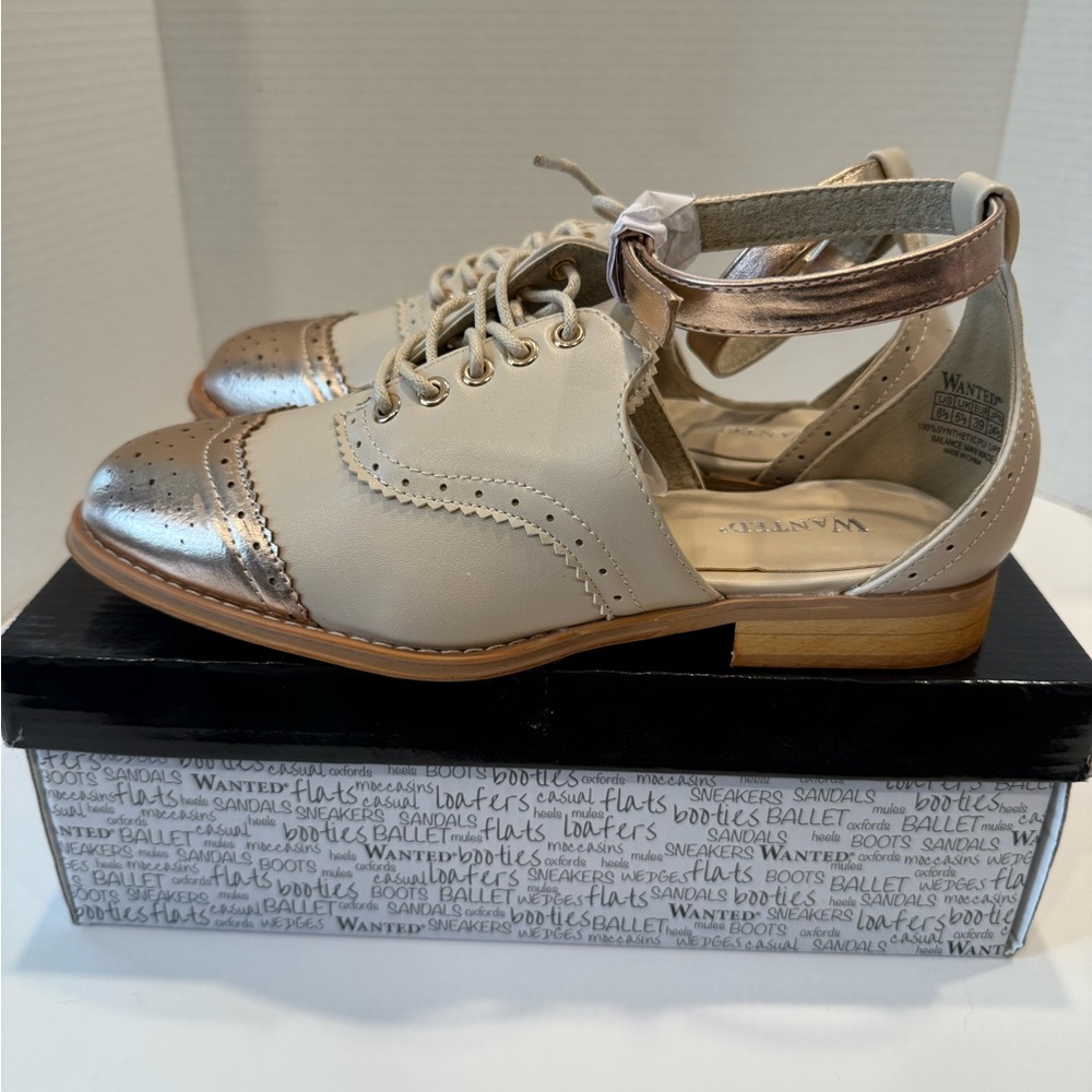 New With Box Wanted Divine Oxford Lace Up Ankle Strap Shoes